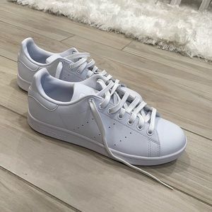 STAN SMITH ADIDAS WHITE SIZE 8